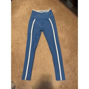 Beyond yoga with pockets leggings size S
